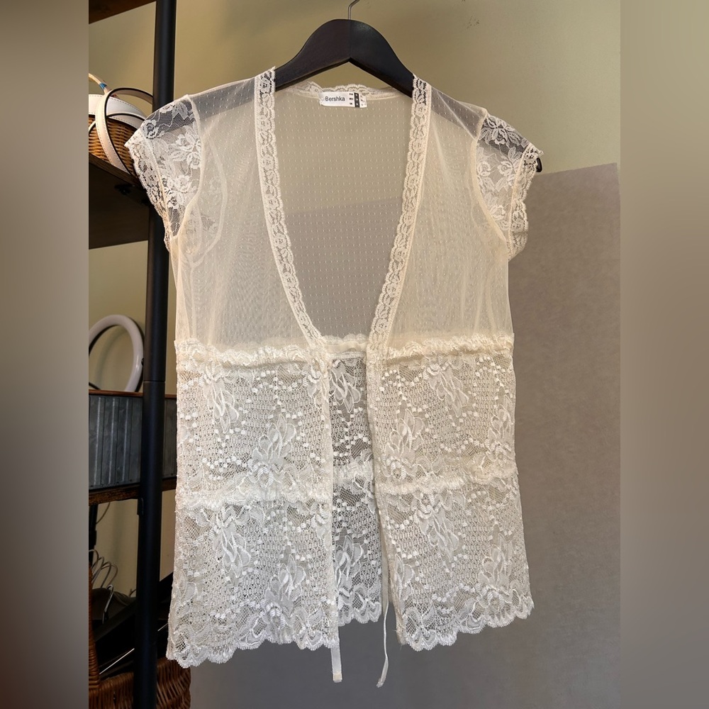 Bershka Cream Lace Sheer Kimono Cardigan